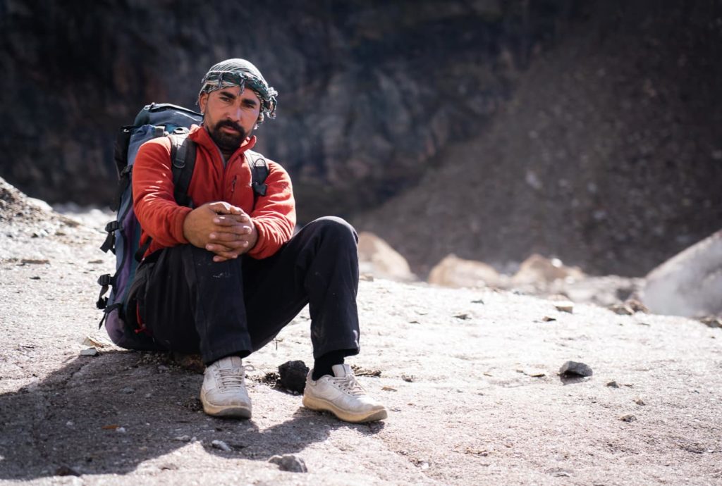 snow lake trek pakistan