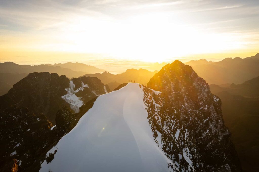 bolivia hiking expedition