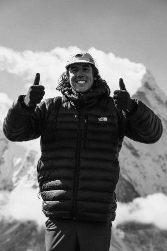 Island_Peak_October_team47